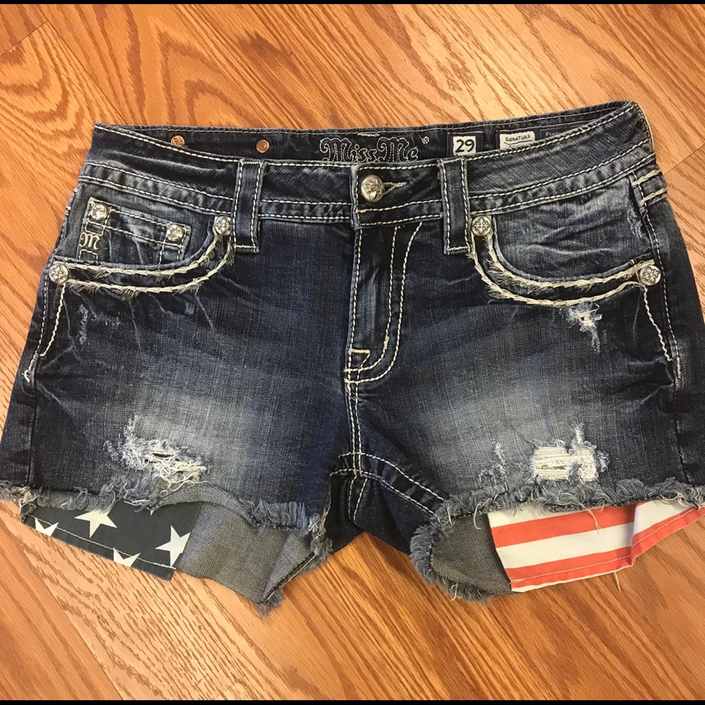 Miss me shorts-signature special edition